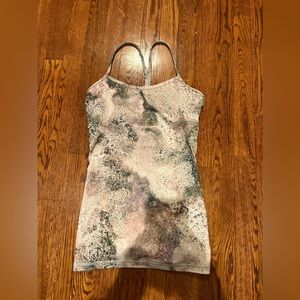 Lululemon purple/white splatter design tank with built in bra